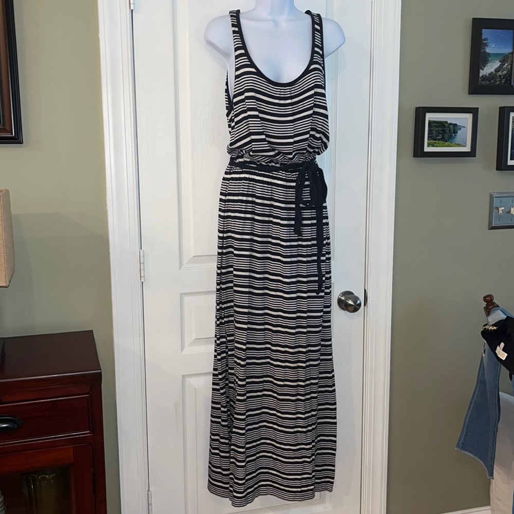 Vineyard Vines Navy & White Striped Maxi Dress- Size Large